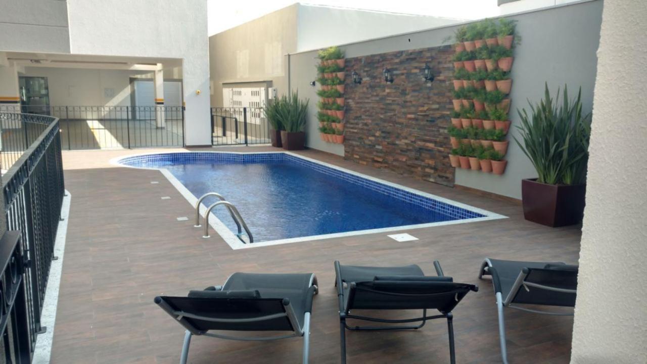 Var-101A Dpto Amplio En Condominio Cerrado Con Piscina Bombinhas Εξωτερικό φωτογραφία