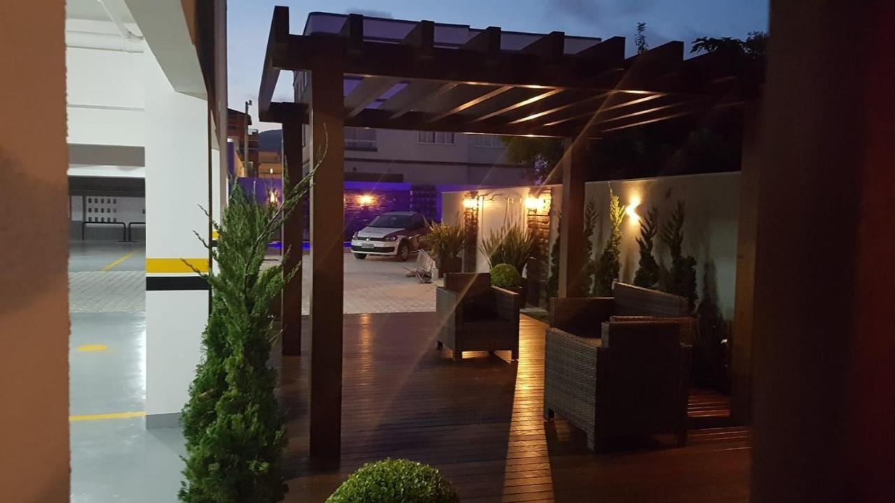 Var-101A Dpto Amplio En Condominio Cerrado Con Piscina Bombinhas Εξωτερικό φωτογραφία