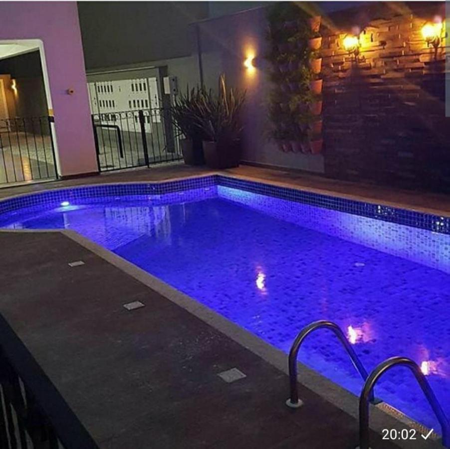 Var-101A Dpto Amplio En Condominio Cerrado Con Piscina Bombinhas Εξωτερικό φωτογραφία